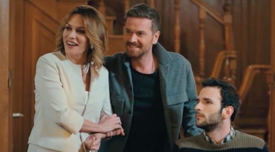 Da sinistra: Özlem, Baris e Savas in una scena di “My Home My Destiny”. Credits: Cattura schermo/Mediaset Infinity.