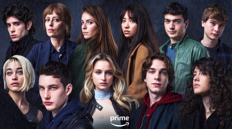 Il cast della serie tv “Noi siamo leggenda”, i cui episodi sono in streaming su Prime Video. Credits: Prime Video.