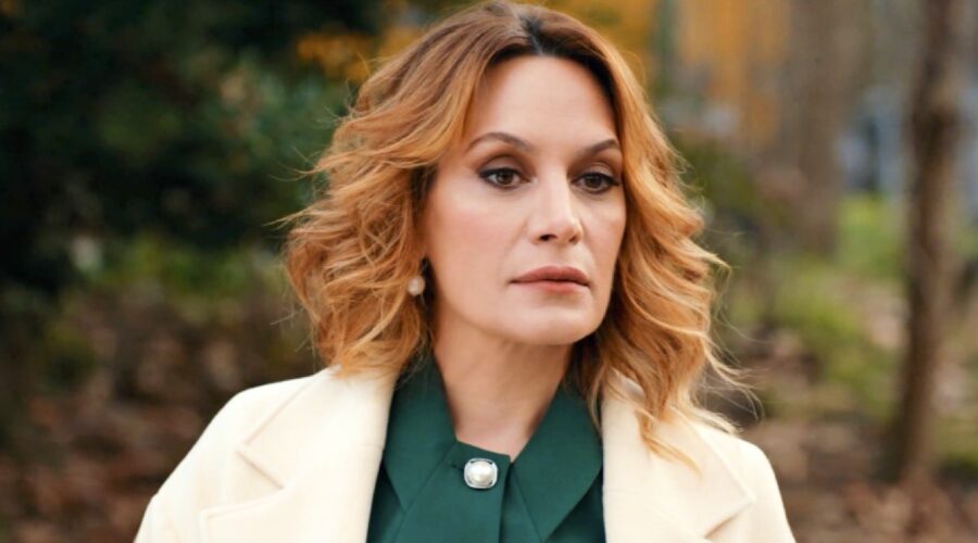 Özlem conosce Zeynep in “My Home My Destiny”. Credits: Cattura schermo/Mediaset Infinity.