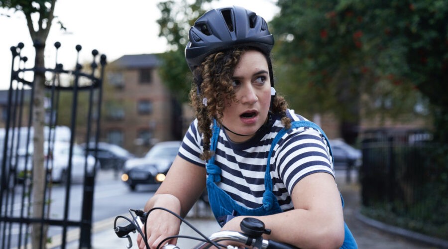 Rosa Matafeo È Jessie Nella Stagione 2 Di Starstruck Credits Raiplay