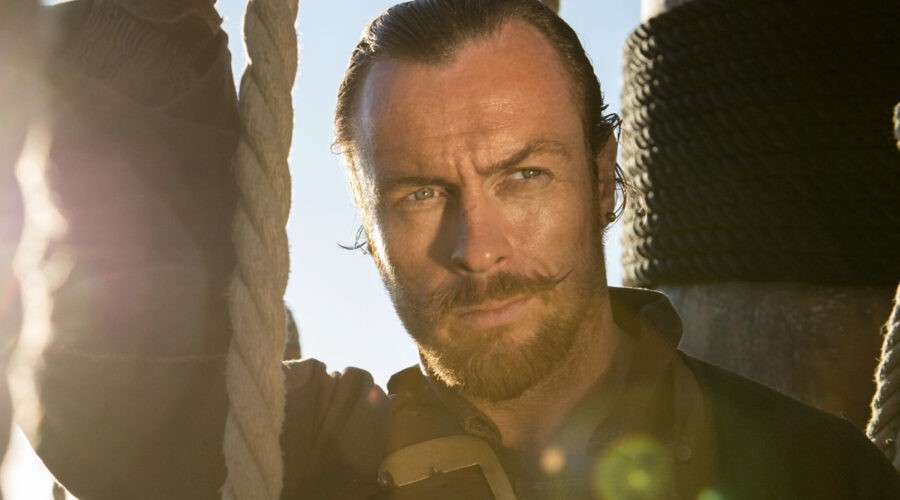 Toby Stephens (James Flint) In Black Sails Credits Mediaset Infinity