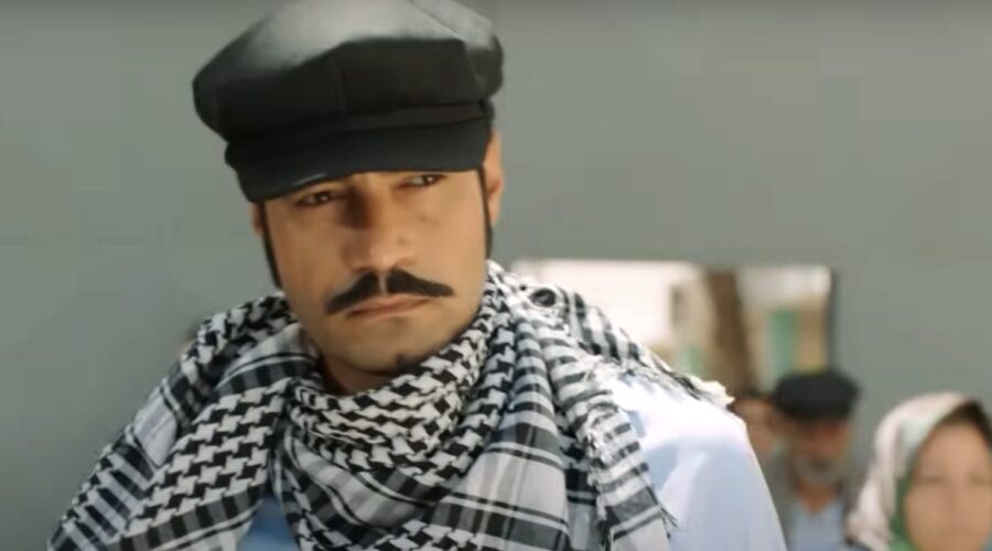 Demir Yaman interpretato da Murat Ünalmış nella sua ultima puntata di “Terra Amara”. Credits: Cattura schermo/YouTube.