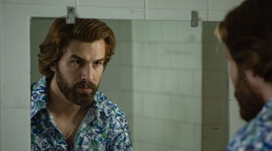 Fikret (Furkan Palali) in una scena di 