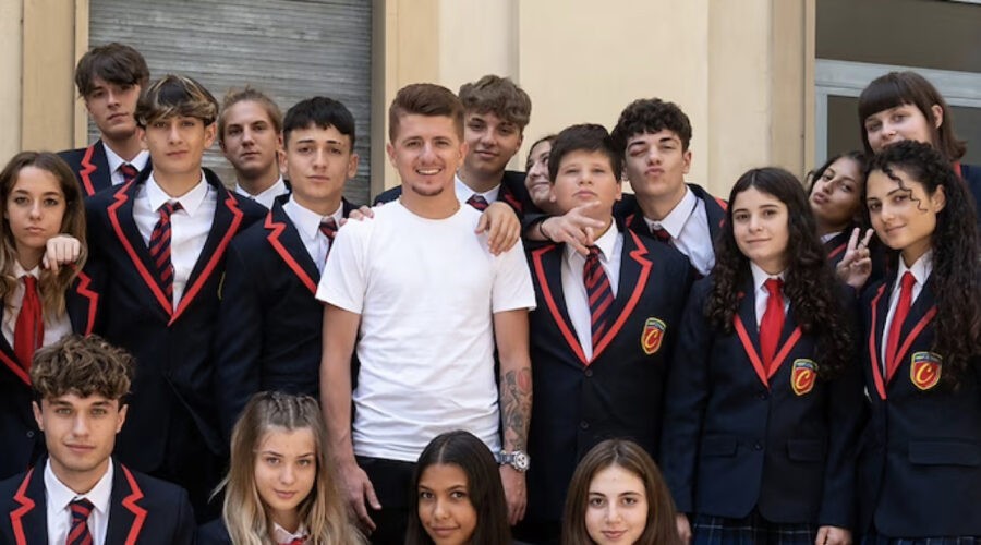 I Ragazzi Della Seconda Stagione De Il Collegio Credits Raiplay
