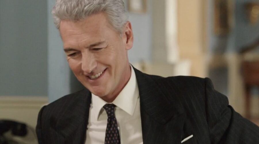 Roberto Farnesi (Umberto Guarnieri) in una scena della puntata 41 de 