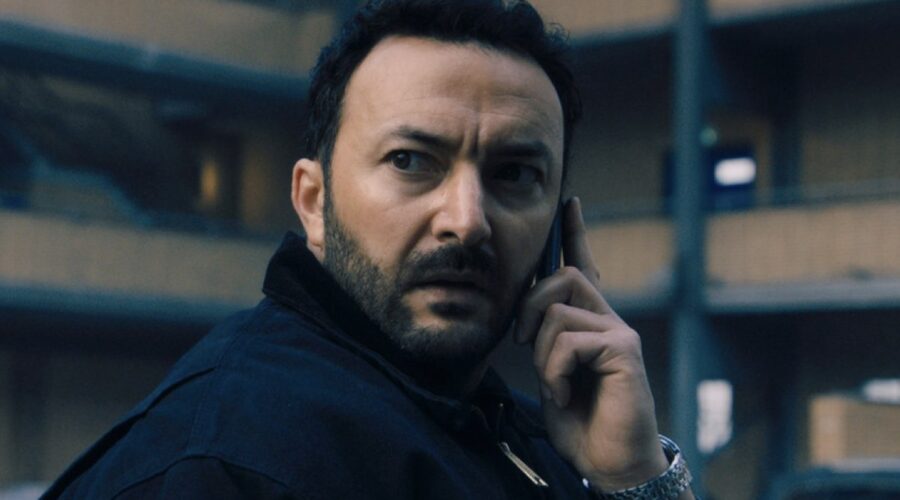 Nasrdin Dchar In L'ora D'oro Credits Netflix