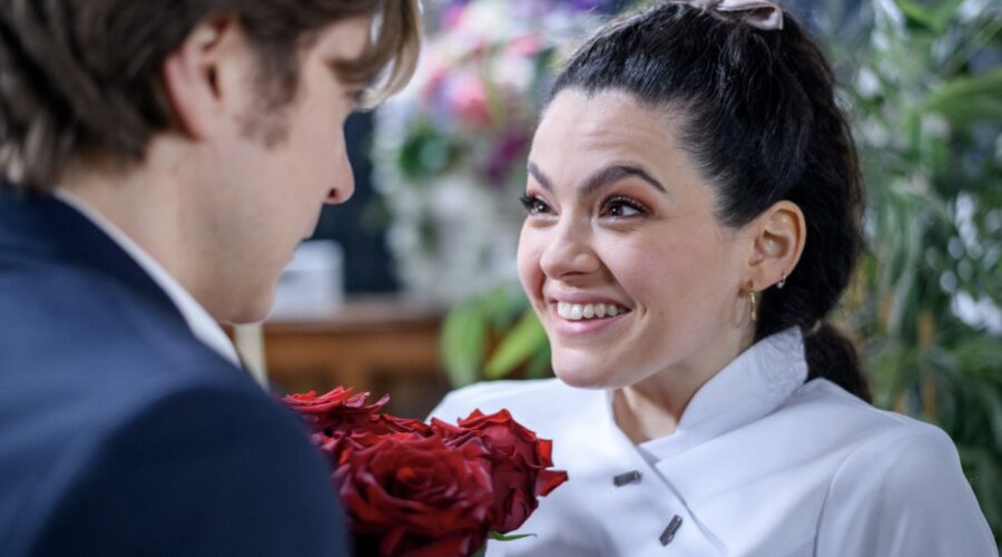 Da sinistra: Johannes Huth (Gerry Richter) e Merve Çakir (Shirin Ceylan) in “Tempesta D'Amore”. Credits Das Erste/RTI Mediaset. (Tempesta D'Amore 1 gennaio 2024)