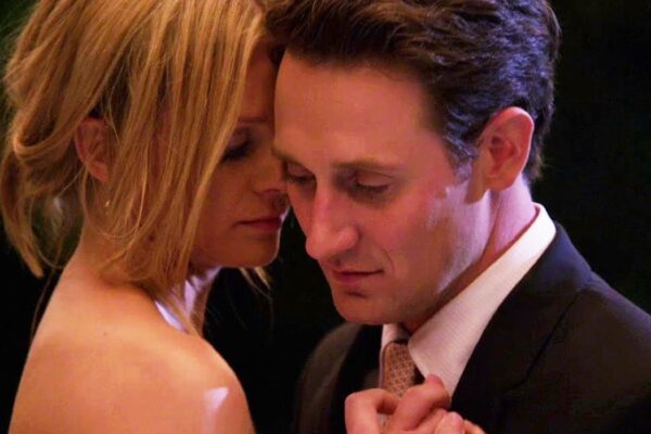 Aj Cook E Josh Stewart Nella Settima Stagione Di 