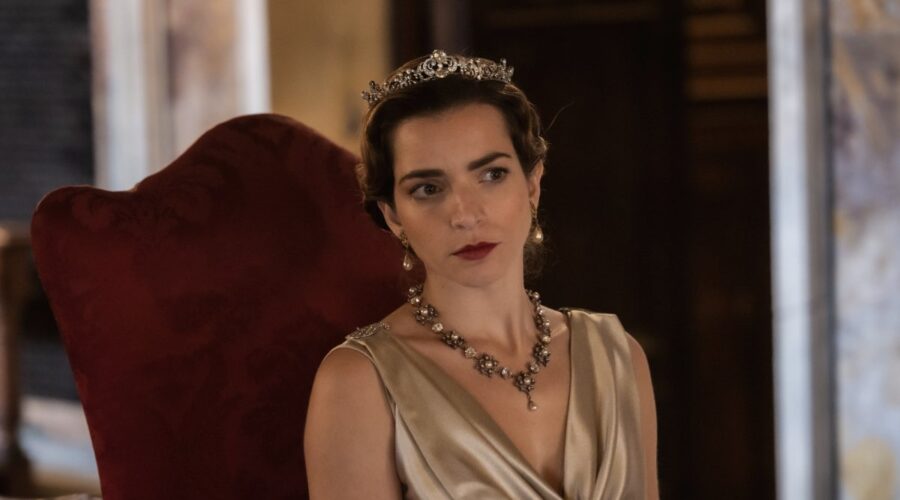 Aurora Ruffino (Maria Josè del Belgio) in una scena de “La Lunga Notte - La Caduta Del Duce”. Credits: Di Benedetto / Rai.