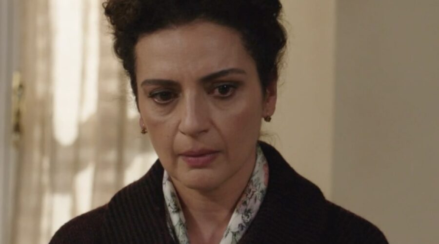 Gioia Spaziani (Concetta Puglisi) in una scena della puntata 89 de “Il Paradiso Delle Signore 8”. Credits: Rai.