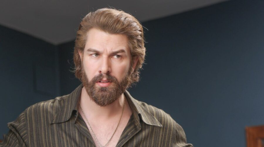 Furkan Palalı (Fikret) in una scena di “Terra Amara”. Credits: Mediaset.