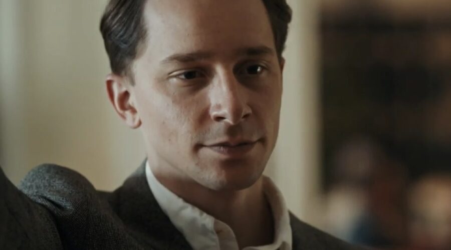 Jonathan Berlin Nel Trailer Di Hotel Europa Credits Raiplay