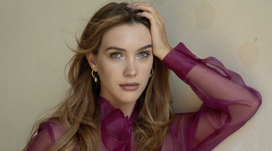 Ludovica Coscione (Teresa Polidori) in un posato per “Mare Fuori 4”. Credits: Sabrina Cirillo/Rai.