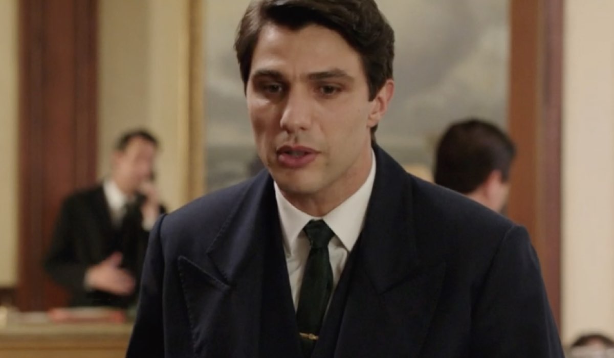 Pietro Masotti (Marcello Barbieri) in una scena della puntata 26 de “Il Paradiso Delle Signore 8”. Credits: Rai.