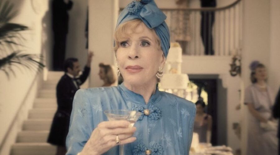 Carol Burnett in un'immagine di “Palm Royale”. Credits: Apple TV+.