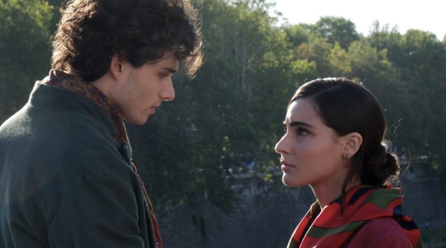 Da sinistra: Riccardo De Rinaldis Santorelli (Goffredo Mameli) e Chiara Celotto (Adele Baroffio) in una scena di ”Mameli - Il ragazzo che sognò l'Italia” Credits: Rai.