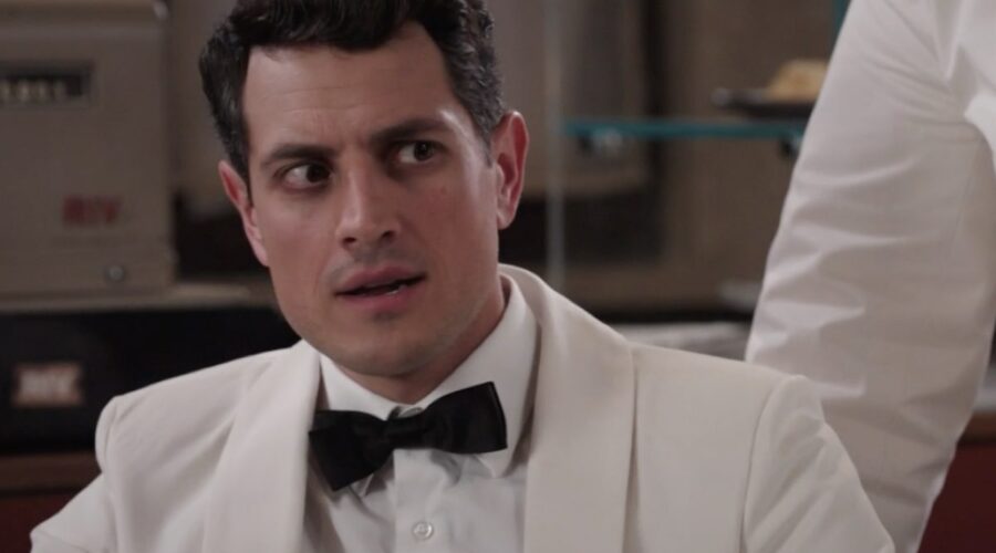 Emanuel Caserio (Salvatore Amato) in una scena della puntata 26 de “Il Paradiso Delle Signore 8”. Credits: Rai.