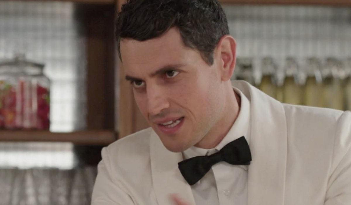 Emanuel Caserio (Salvatore Amato) in una scena della puntata 87 de “Il Paradiso Delle Signore 8”. Credits: Rai.