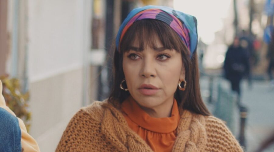 Yeşim Ceren Bozoğlu (Melike) in una scena di “Dreams And Realities - La Forza Dei Sogni”. Credits: Mediaset.