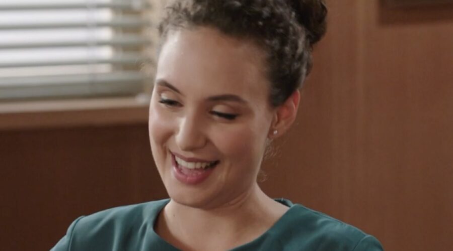 Silvia Bruno (Agata Puglisi) in una scena della puntata 81 de “Il Paradiso Delle Signore 8”. Credits: Rai.