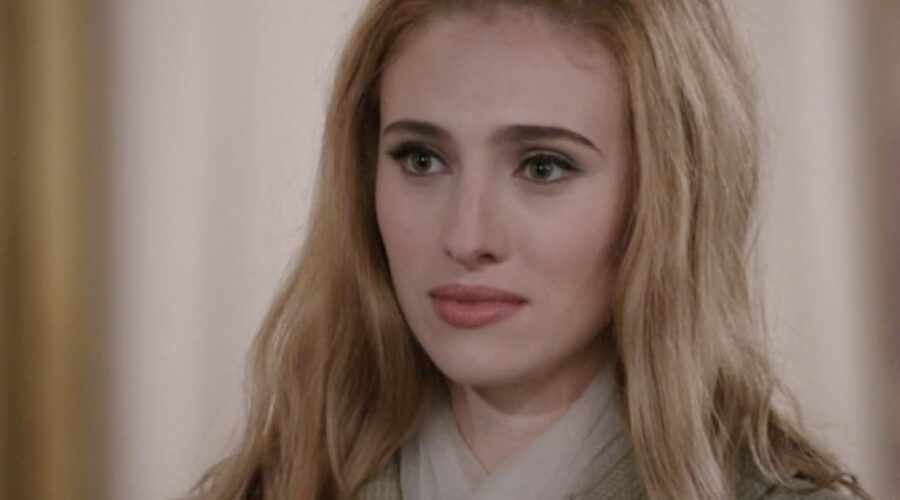 Ilaria Maren (Delia Bianchetti) in una scena della puntata 86 de “Il Paradiso Delle Signore 8”. Credits: Rai.