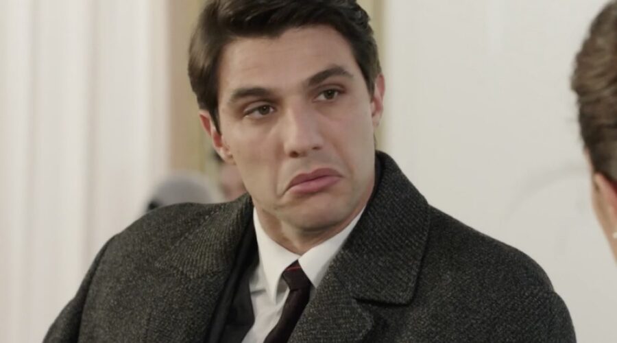 Pietro Masotti (Marcello Barbieri) in una scena della puntata 106 de “Il Paradiso Delle Signore 8”. Credits: Rai.