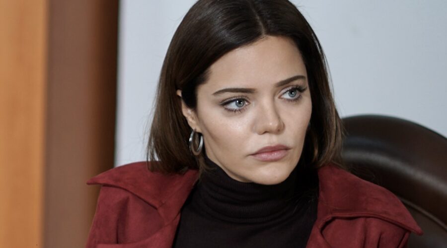 Hilal Altinbilek (Züleyha) in “Terra Amara”. Credits: RTI Mediaset.