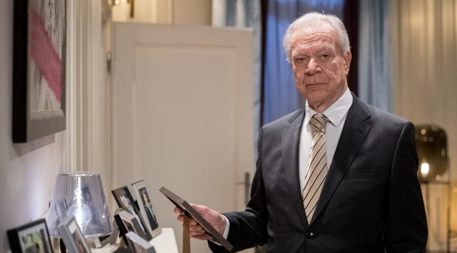 Dirk Galuba (Werner Saalfeld) in “Tempesta D'Amore”. Credits: Das Erste/Rti Mediaset. (Tempesta D'Amore 12 febbraio 2024)