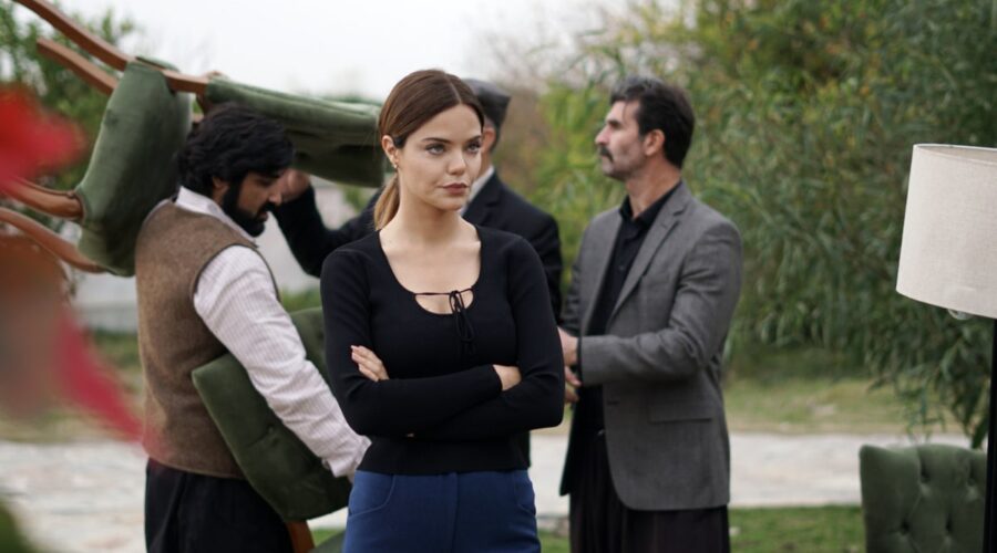 Hilal Altinbilek (Züleyha) in “Terra Amara”. Credits: RTI Mediaset.