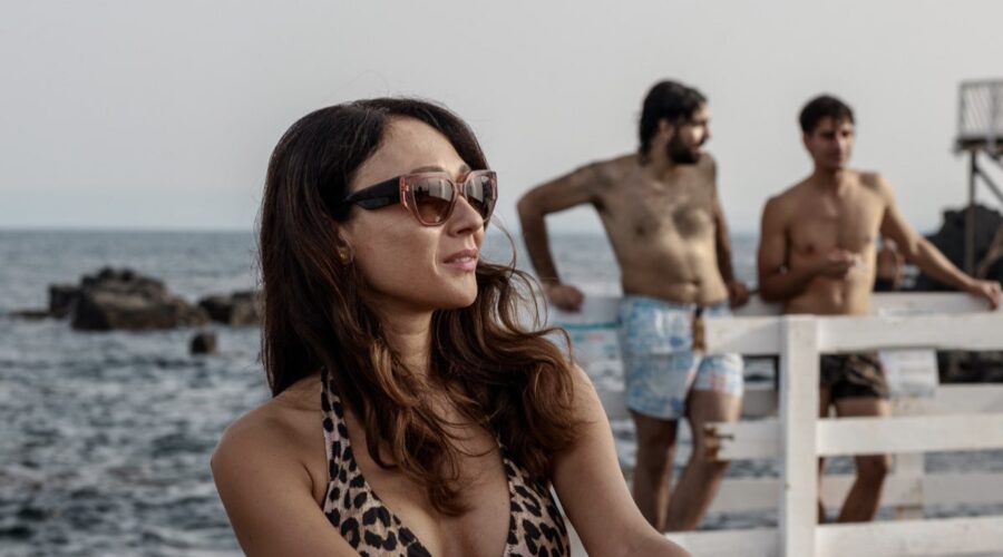 Dajana Roncione (Giuli) in una scena di “Vanina - Un vicequestore a Catania”. Foto di Valentina Glorioso.