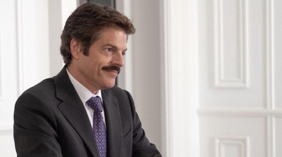 David Sebasti (Dario) in una foto di “Studio Battaglia 2”. Foto Di Claudio Iannone, Credits: Rai.