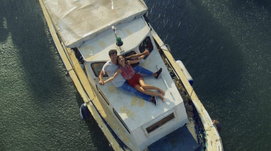 Da sinistra: Burak Özçivit (Kemal Soydere) e Neslihan Atagül (Nihan) in una scena di “Endless Love”. Credits: RTI Mediaset.