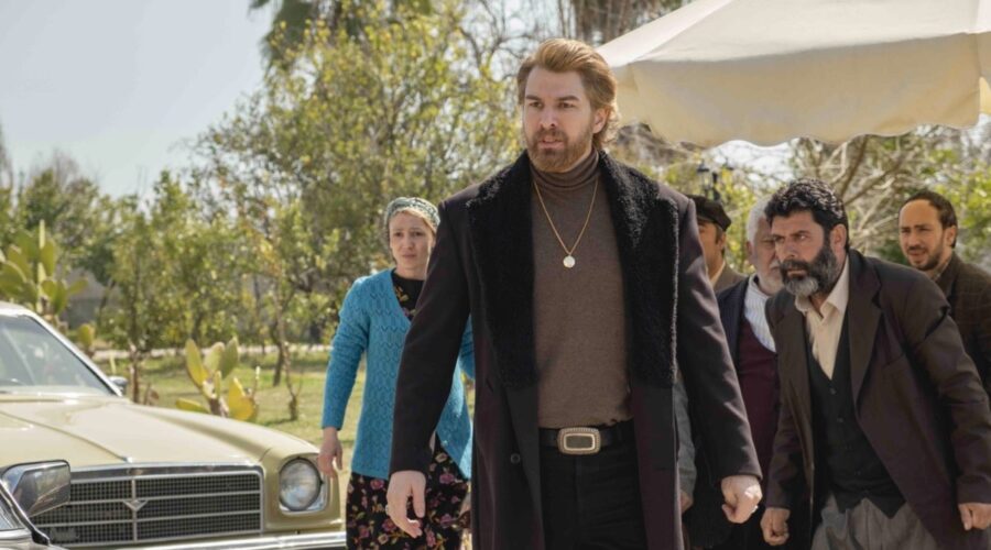 Furkan Palali (Fikret Fekeli) in “Terra Amara”. Credits: RTI Mediaset.