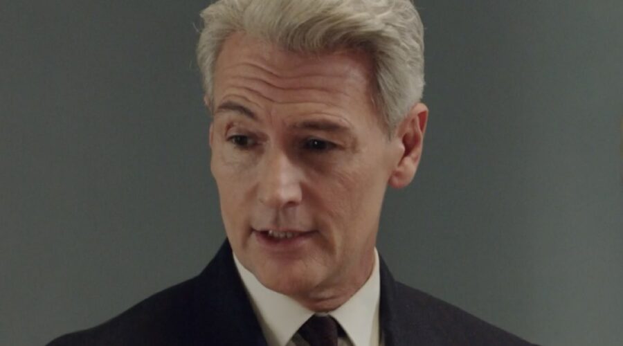 Roberto Farnesi (Umberto Guarnieri) in una scena della puntata 160 de “Il Paradiso Delle Signore 7”. Credits: Rai.