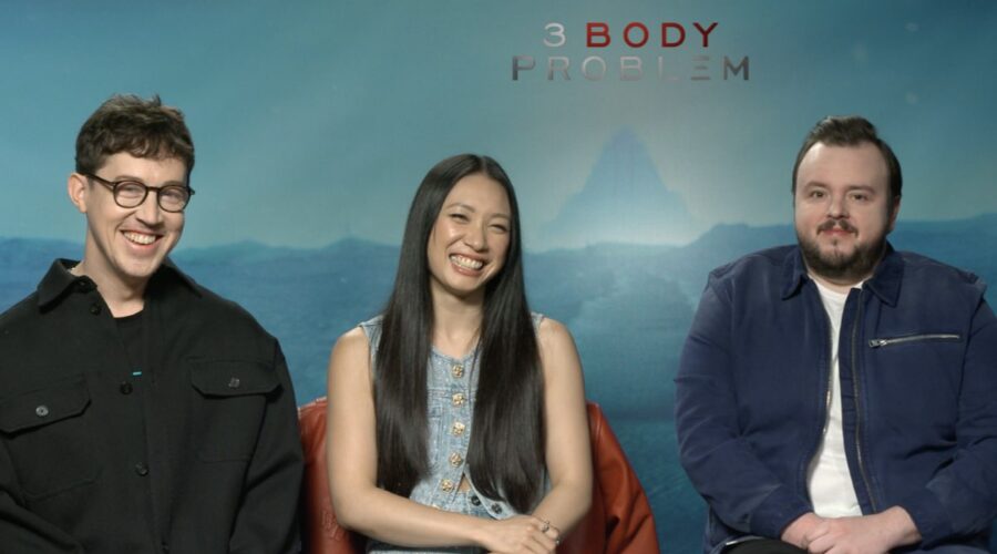 Da sinistra: Alex Sharp, Jess Hong e John Bradley nell'intervista per “Il problema dei 3 corpi”. Credits: Cattura schermo/Tvserial.it.