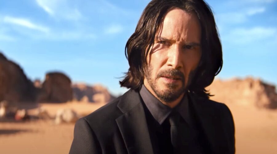 Keanu Reeves in un fotogramma del trailer di “John Wick 4”. Credits: YouTube.