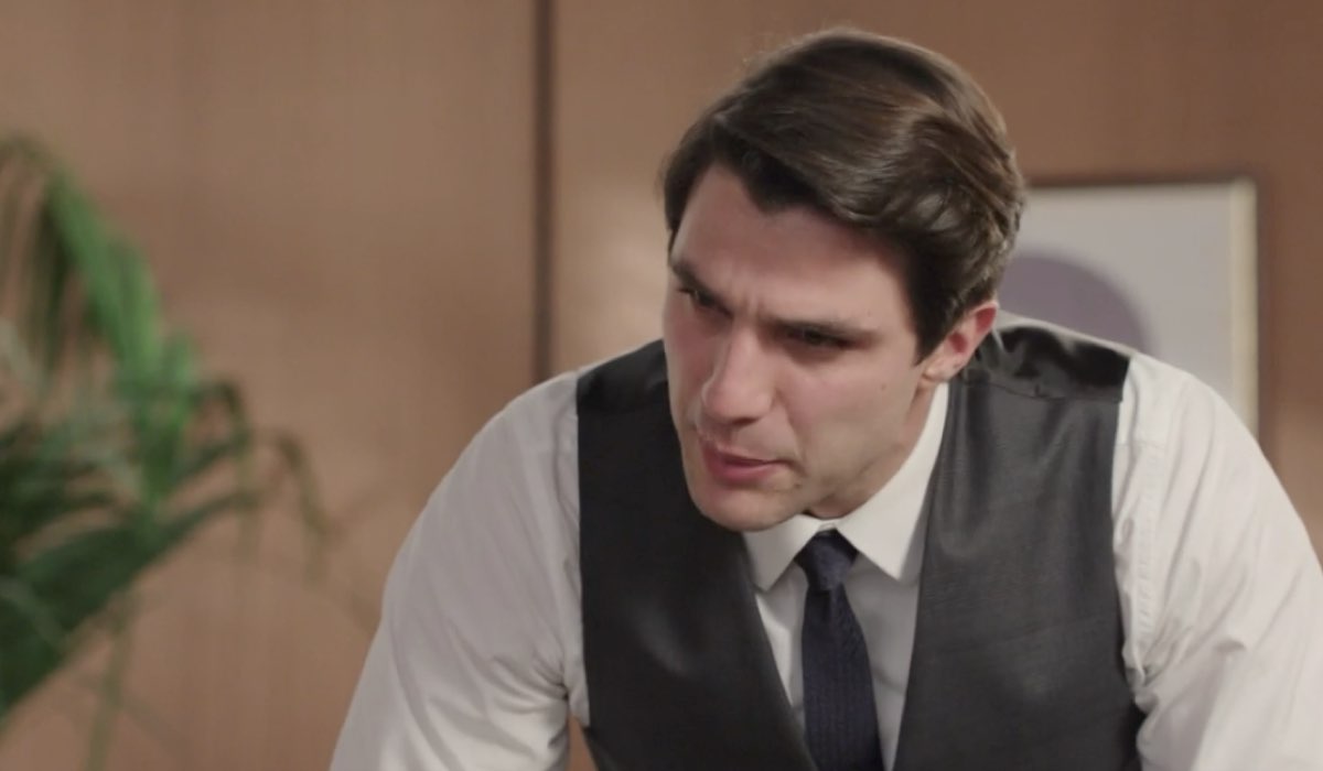 Pietro Masotti (Marcello Barbieri) in una scena della puntata 129 de “Il Paradiso Delle Signore 8”. Credits: Rai.