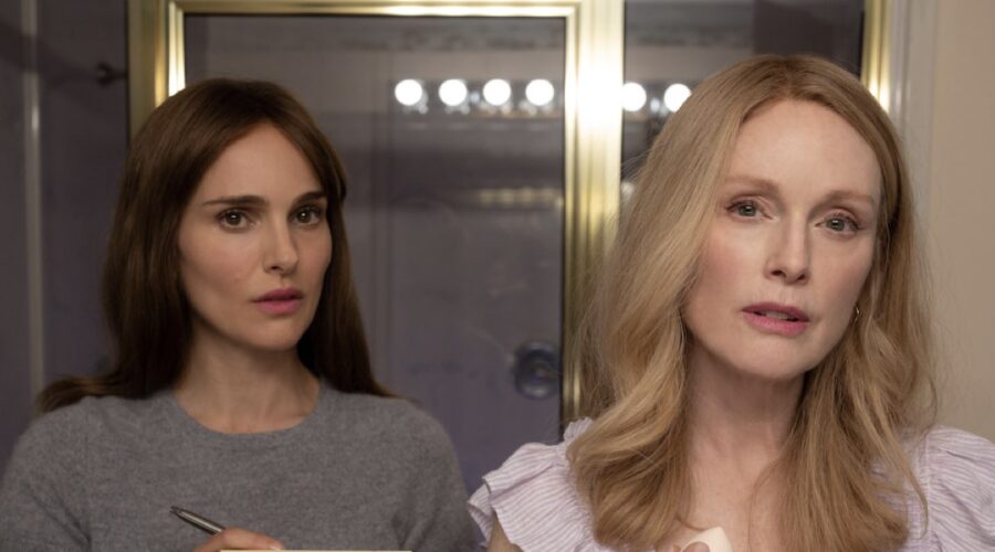 Natalie Portman E Julianne Moore In May December Credits Lucky Red