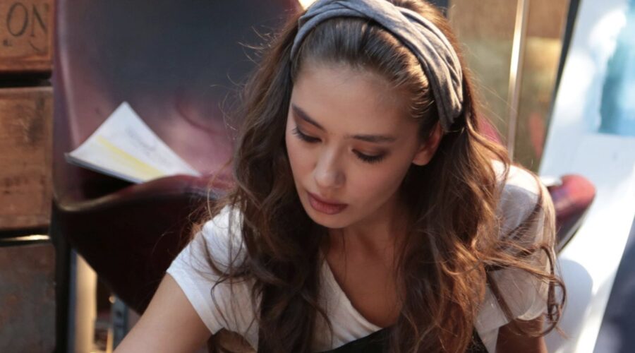 Neslihan Atagül (Nihan) in una scena di “Endless Love”. Credits: RTI Mediaset.