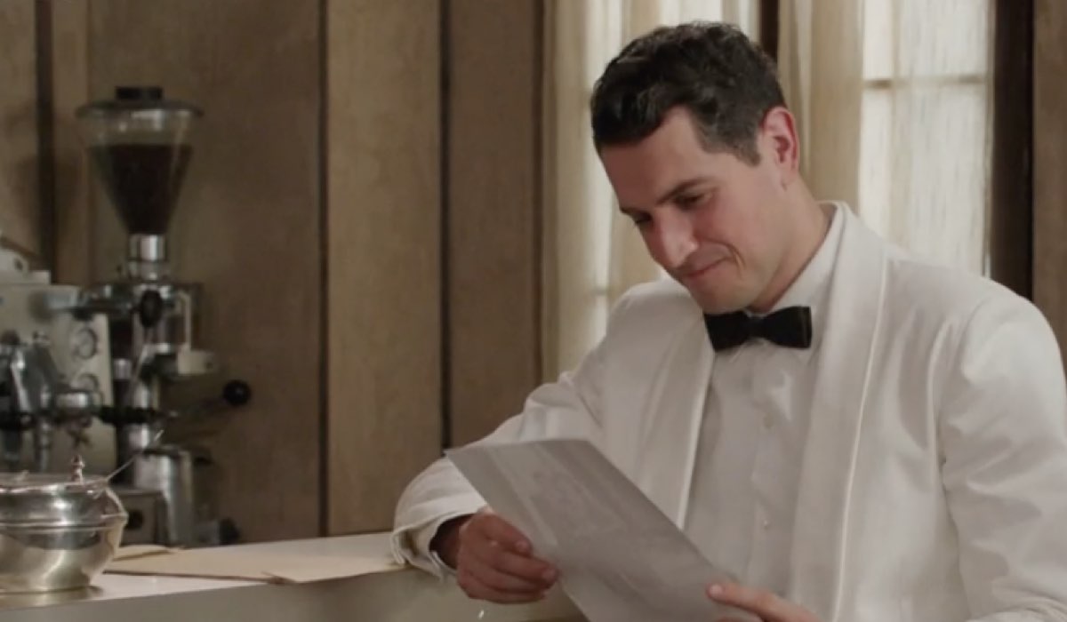 Emanuel Caserio (Salvatore Amato) in una scena della puntata 134 de “Il Paradiso Delle Signore 8”. Credits: Rai.