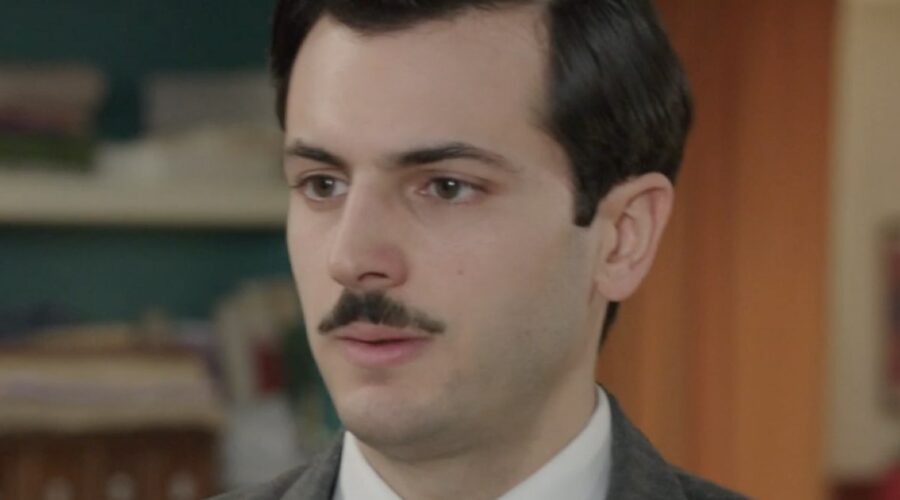 Elia Tedesco (Vito Lamantia) in una scena della puntata 122 de “Il Paradiso Delle Signore 8”. Credits: Rai.