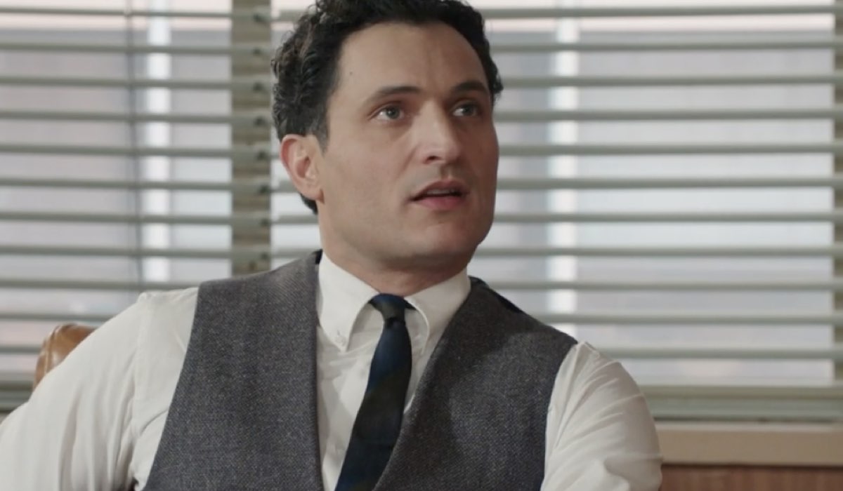  Alessandro Tersigni (Vittorio Conti) in una scena della puntata 125 de “Il Paradiso Delle Signore 8”. Credits: Rai.