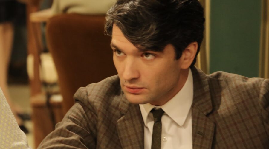 Filippo Scarafia (Roberto Landi) in una scena de “Il Paradiso Delle Signore 8”. Credits: P. Bruni e Rai.