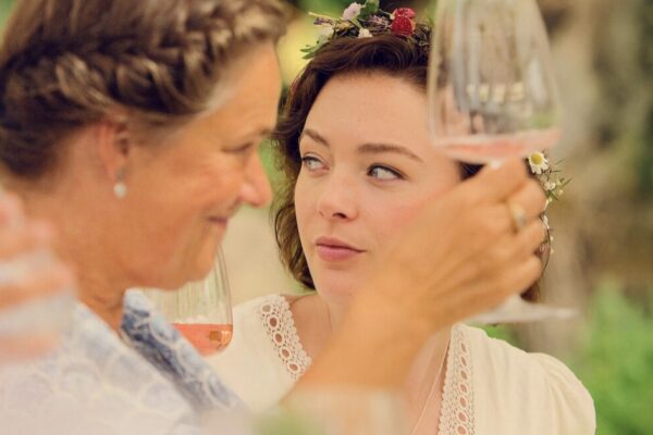 Amalia Holm In Notte Di Mezza Estate Credits Netflix