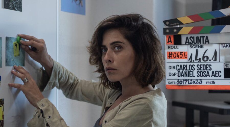 El Caso Asunta (L To R) María León As Cruces In Episode 01 Of El Caso Asunta. Cr Manuel Fernandez-valdes Netflix