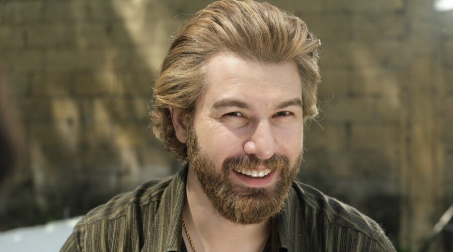 Furkan Palali (Fikret Fekeli) in “Terra Amara”. Credits: RTI Mediaset.