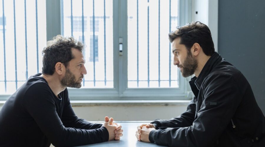 Da sinistra: Fiorenzo Madonna (Eduardo) e Luigi Di Fiore (Damiano) in una scena di 