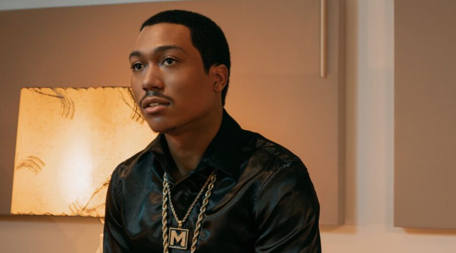 Demetrius Lil Meech Flenory in una scena di “BMF” 8 stagione. Credits: Starz.