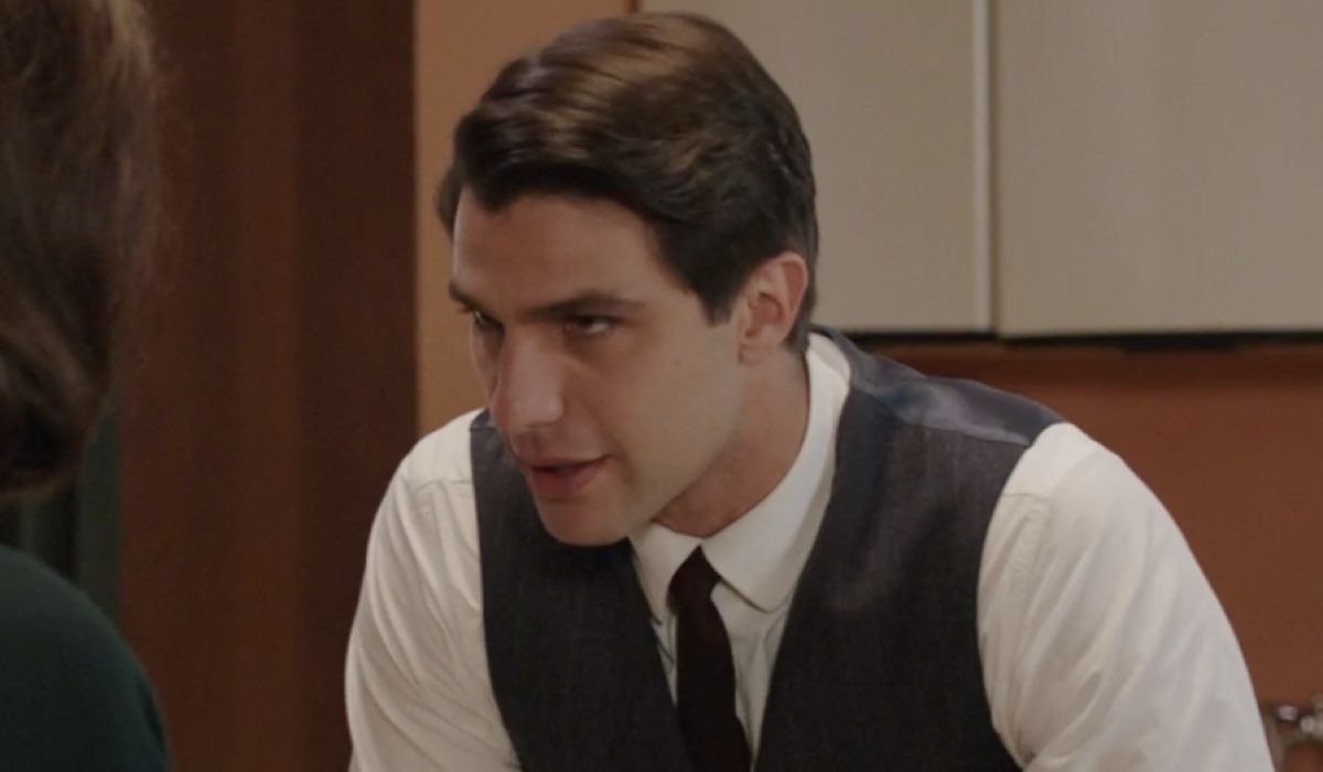 Pietro Masotti (Marcello Barbieri) in una scena della puntata 133 de “Il Paradiso Delle Signore 8”. Credits: Rai.