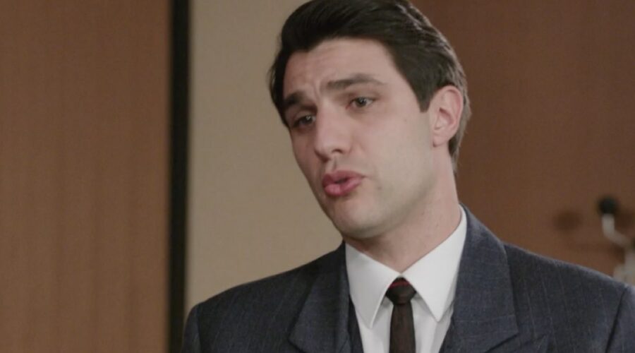 Pietro Masotti (Marcello Barbieri) in una scena della puntata 148 de “Il Paradiso Delle Signore 8”. Credits: Rai.